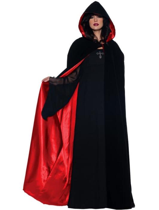 Мантия с капюшоном