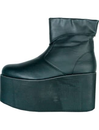 Ботинки на подошве