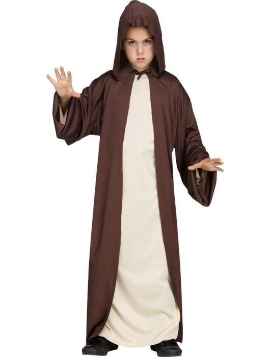 Коричневая мантия с капюшоном