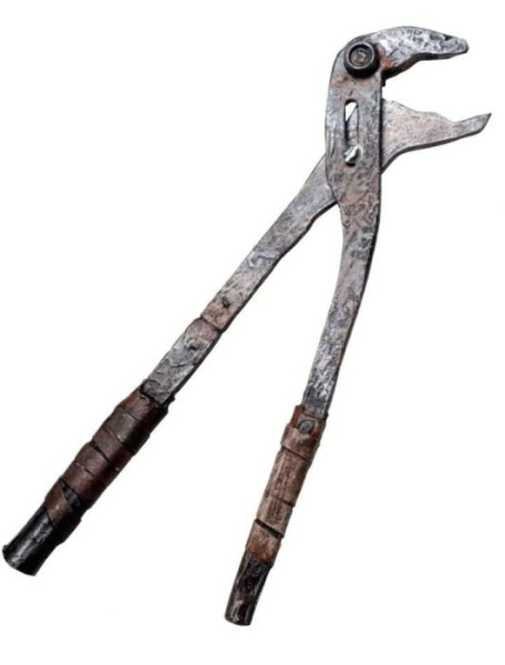 Оружие Плоскогубцы